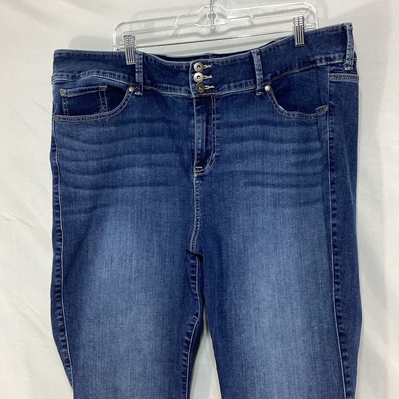 Torrid Women’s jeggings 26R blue - Picture 2 of 15